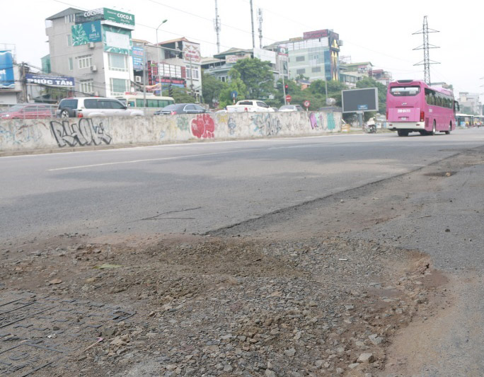 Thông tin từ đường dây nóng 